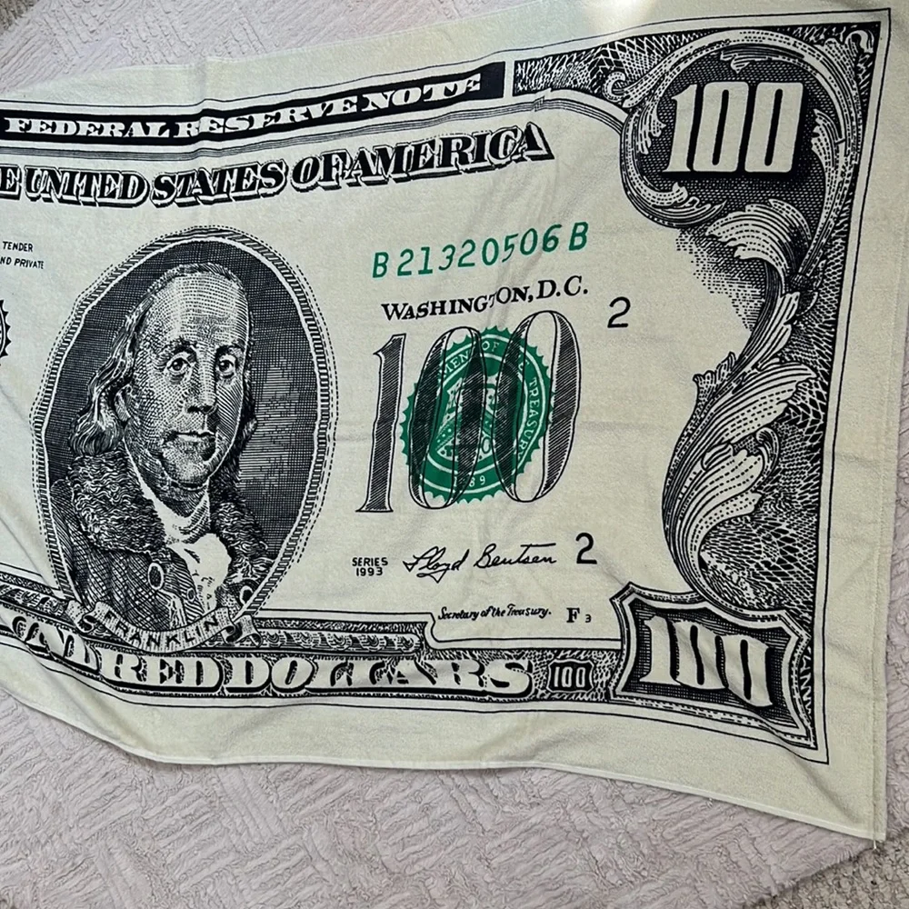 $100 bill beach or bath towel by Kaufman, 100% cotton, New with tags